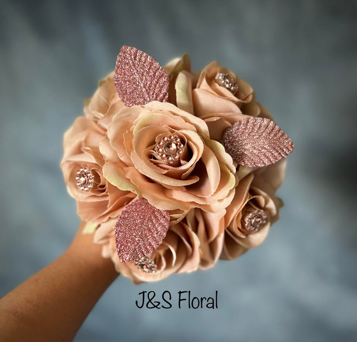 prom bouquet for gold dress Sophia Rosegold Bundle please enter this request SHEIN Modely Allover Floral great_gifts Color:Heavy Embellished Palace Dress With Lace Brooch