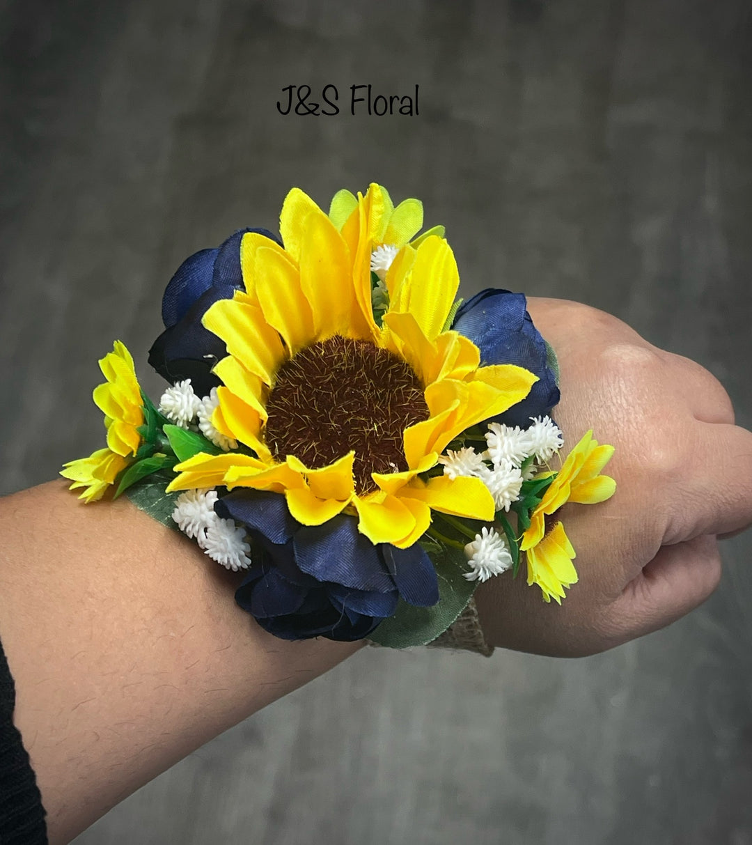Angelia Sunflower Navy Bundle J & S Floral Angelia Sunflower Navy Bundle J & S Floral
