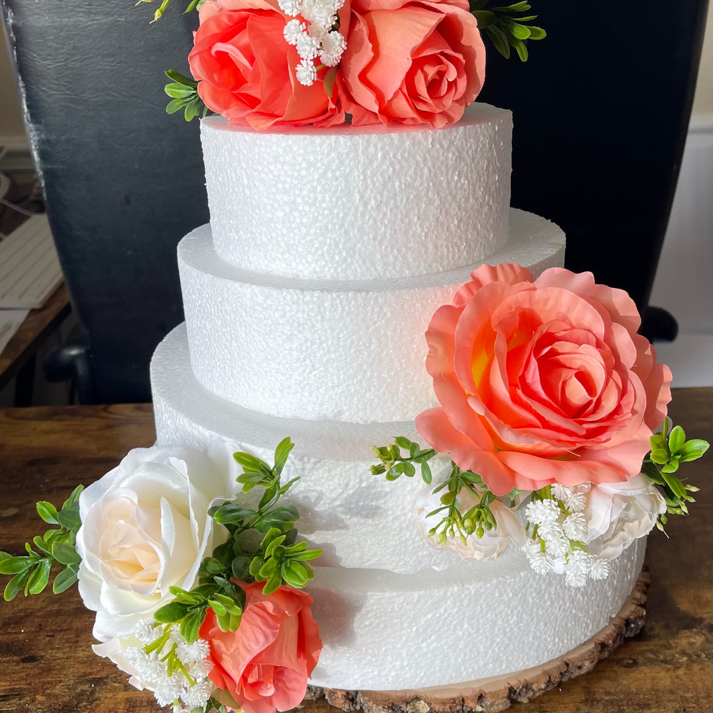 Alfreda Cake Flowers Arrangements